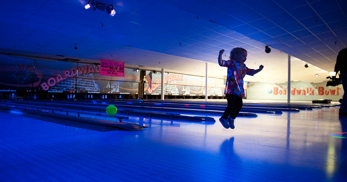 Kid Rails Bowling Kids Birthday Parties - Boardwalk Bowl