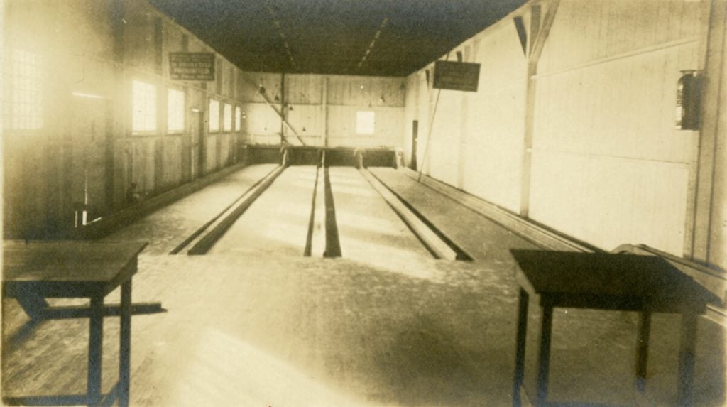 Beach bowling started with a 4-lane "duckpin" alley in the building that is now the Haunted Castle ride.