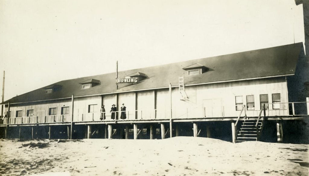 The bowling alley was removed and replaced by several concessions.